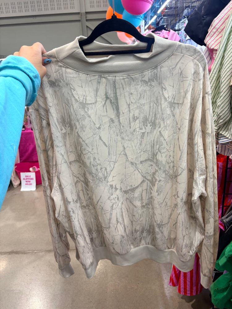 CAMO BUCKETLIST MOCK NECK-7