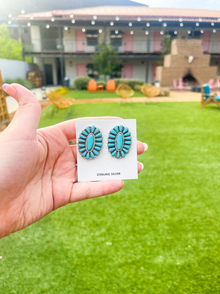 DAVINA LARGE STUDS