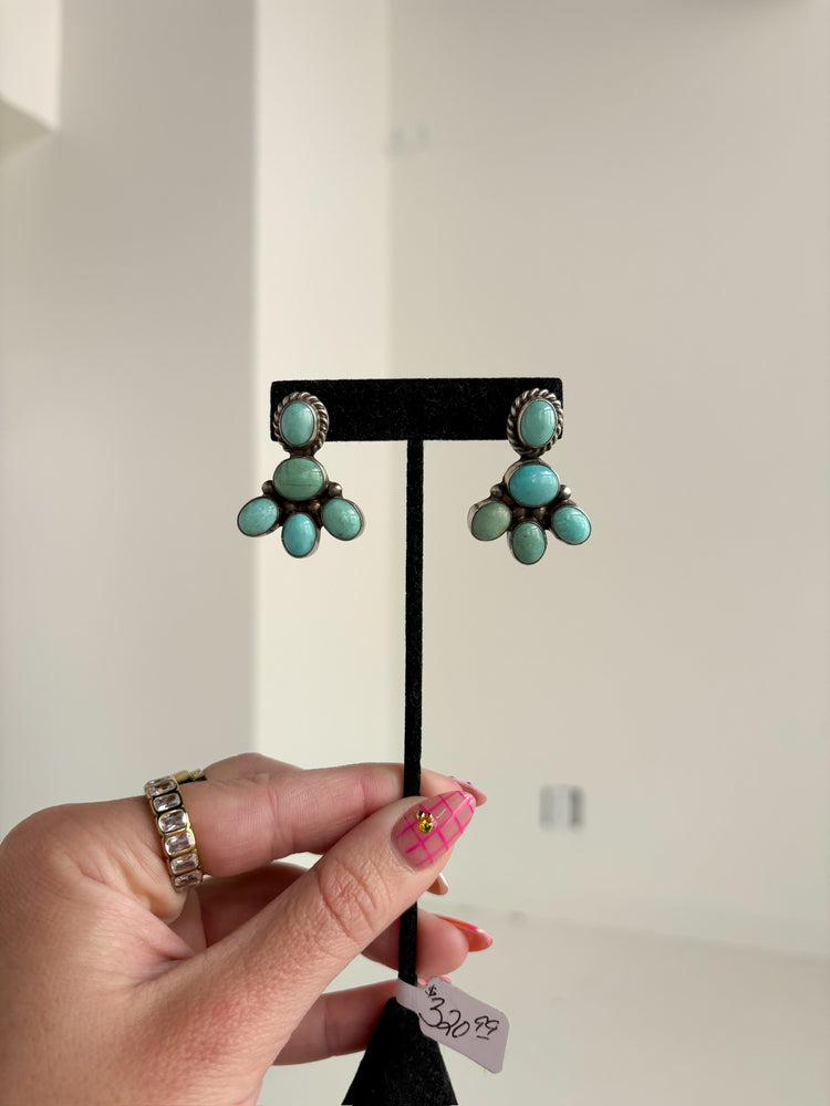 WD POST EARRINGS