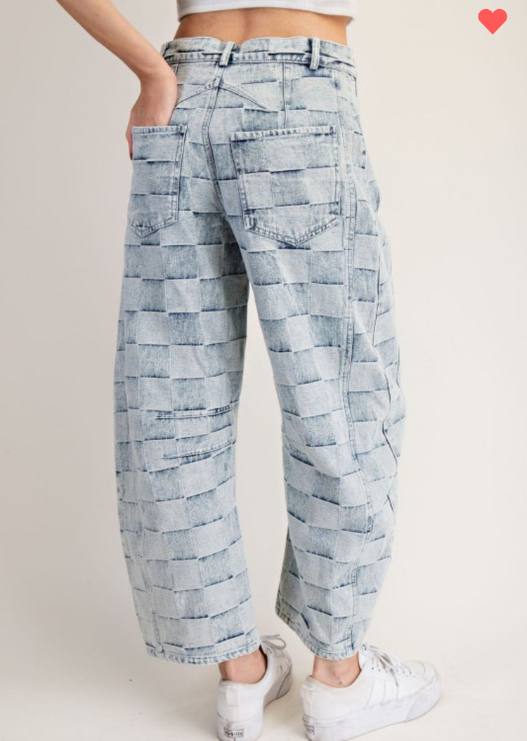 NEW CHECKERED BARREL JEAN