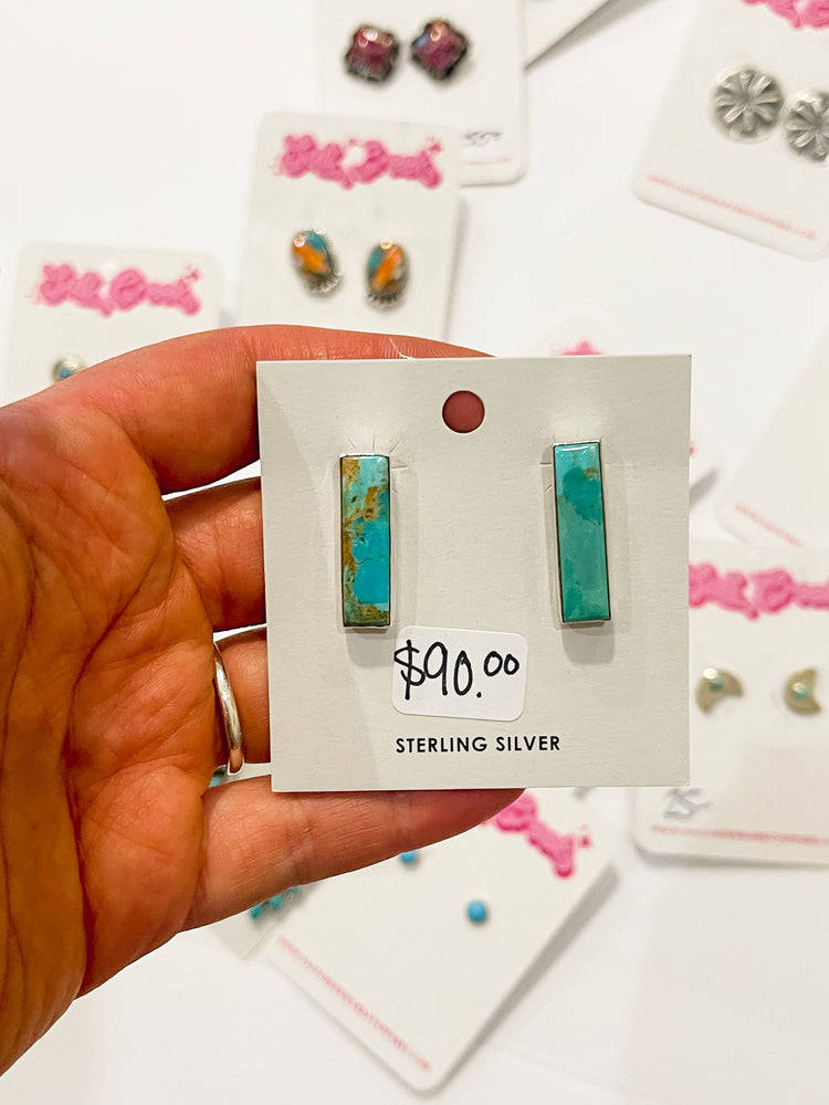 KINGMAN BAR EARRINGS
