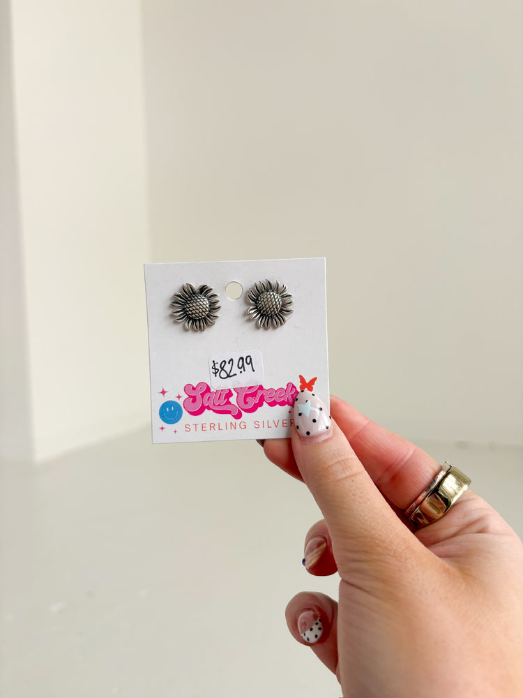 SUNFLOWER STERLING STUD EARRING