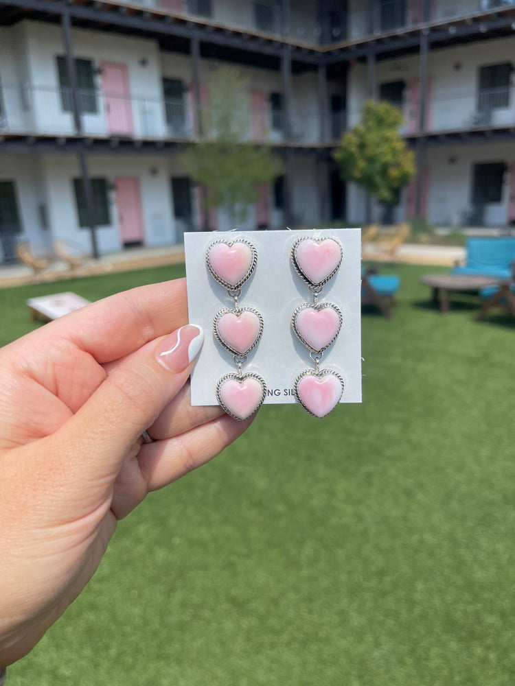 PINK CONCH HEART EARRINGS