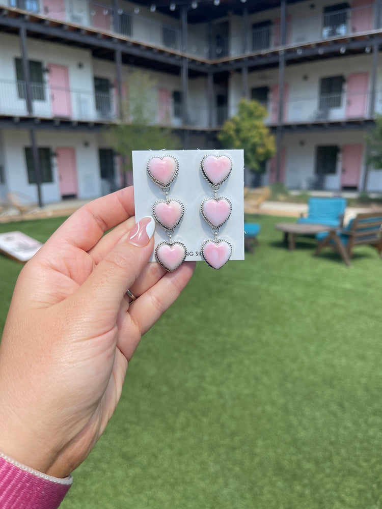 PINK CONCH HEART EARRINGS