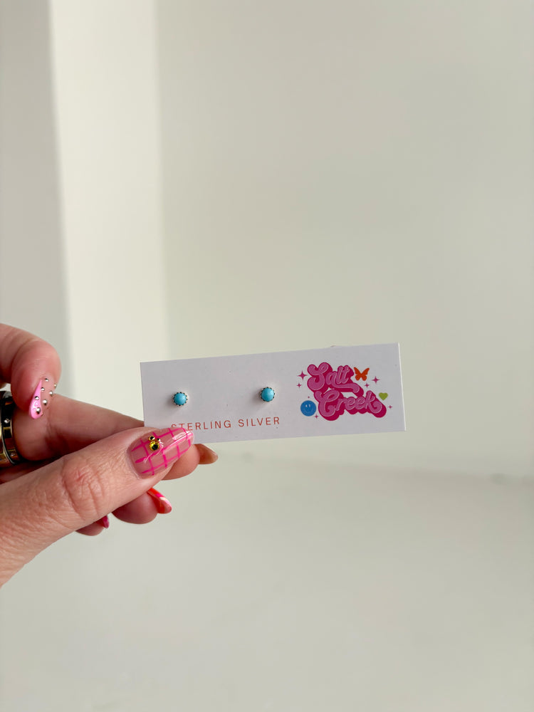 SMALL TURQ STUDS