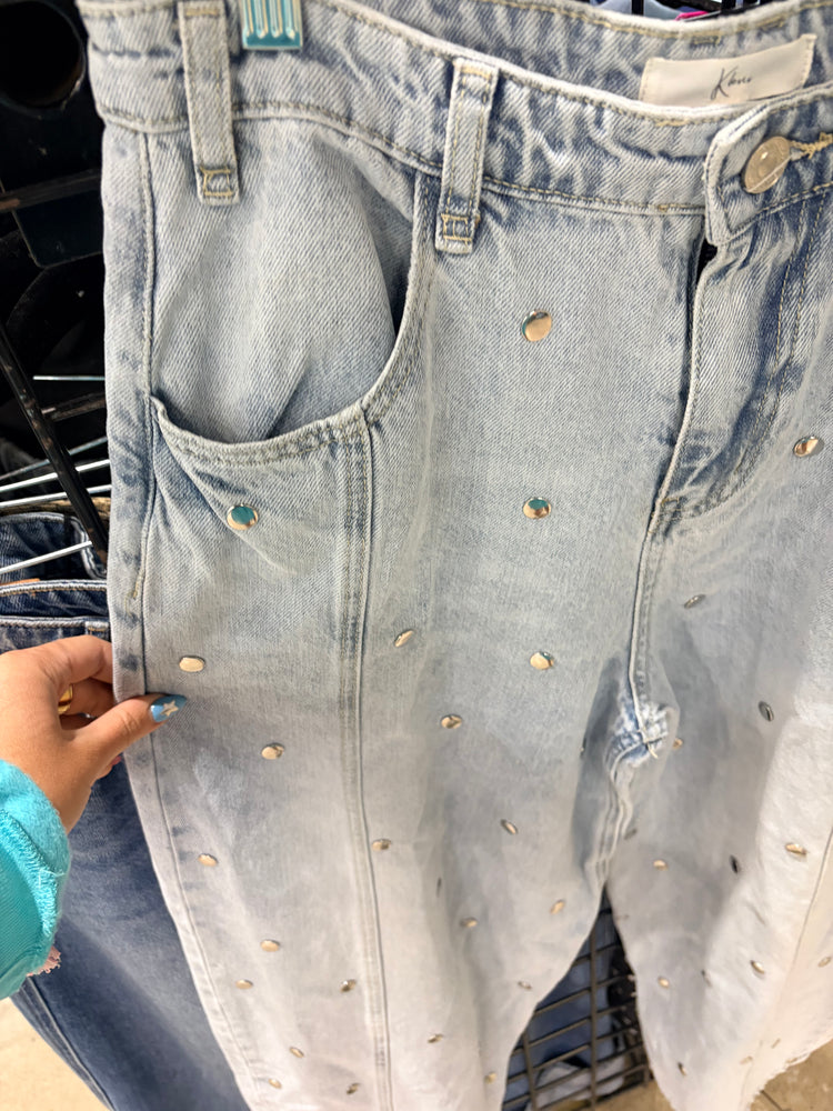 Denim stud cropped barrel jean