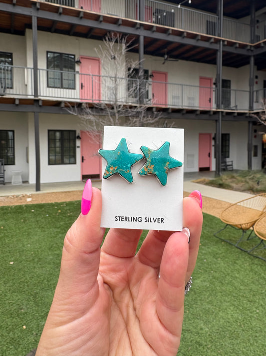 STAR KINGMAN POST STUD EARRING