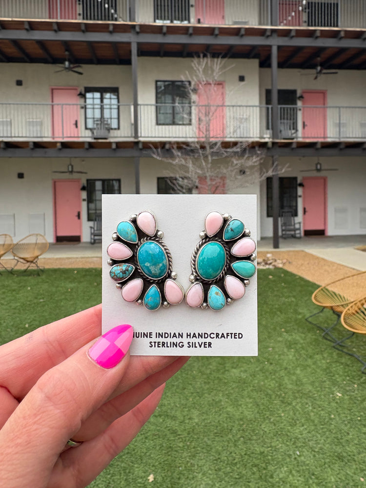 LARGE TURQ/PINK CONCH POST STATEMENT STUDS